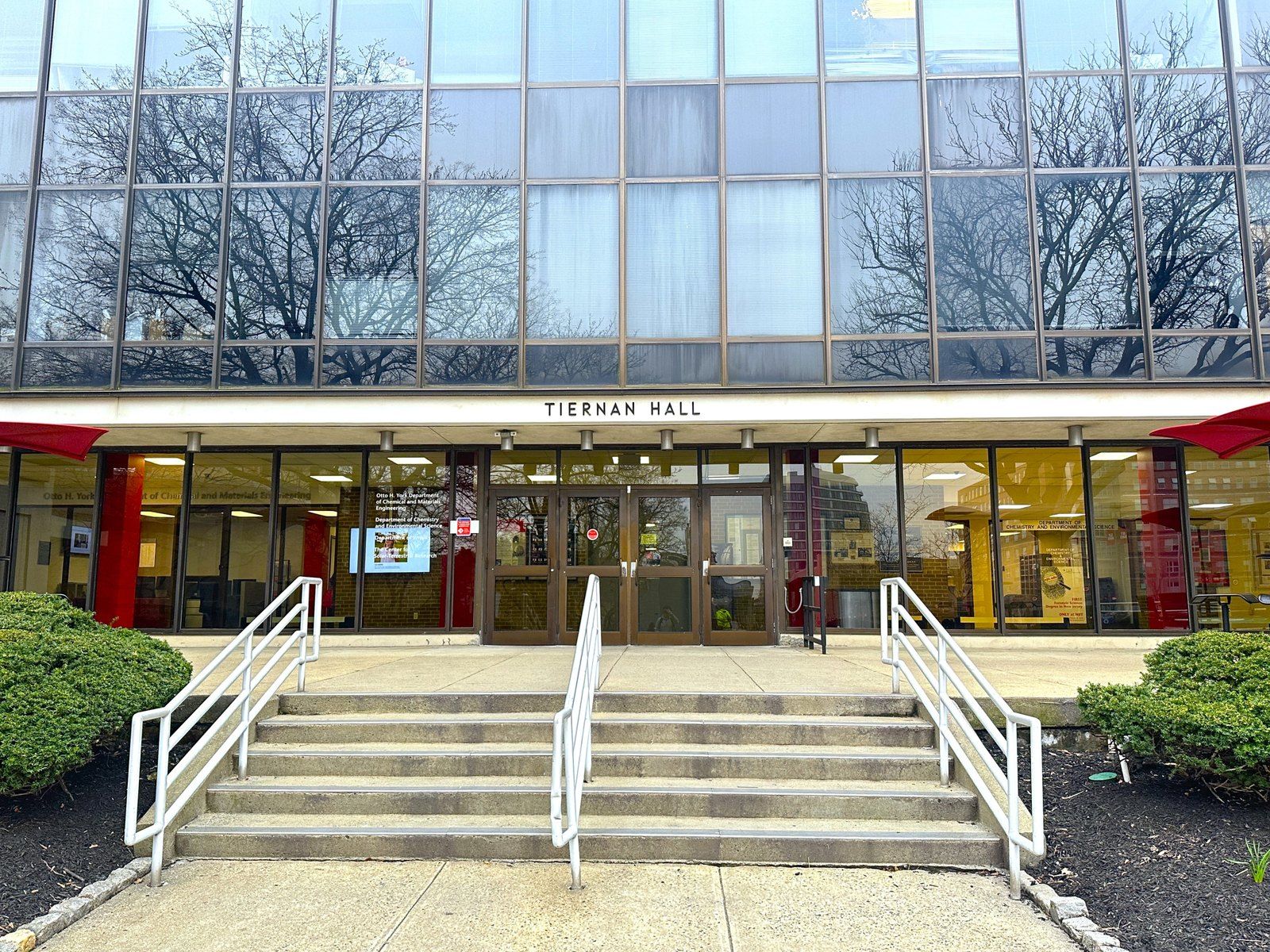 NJIT NMR Laboratory, view 1