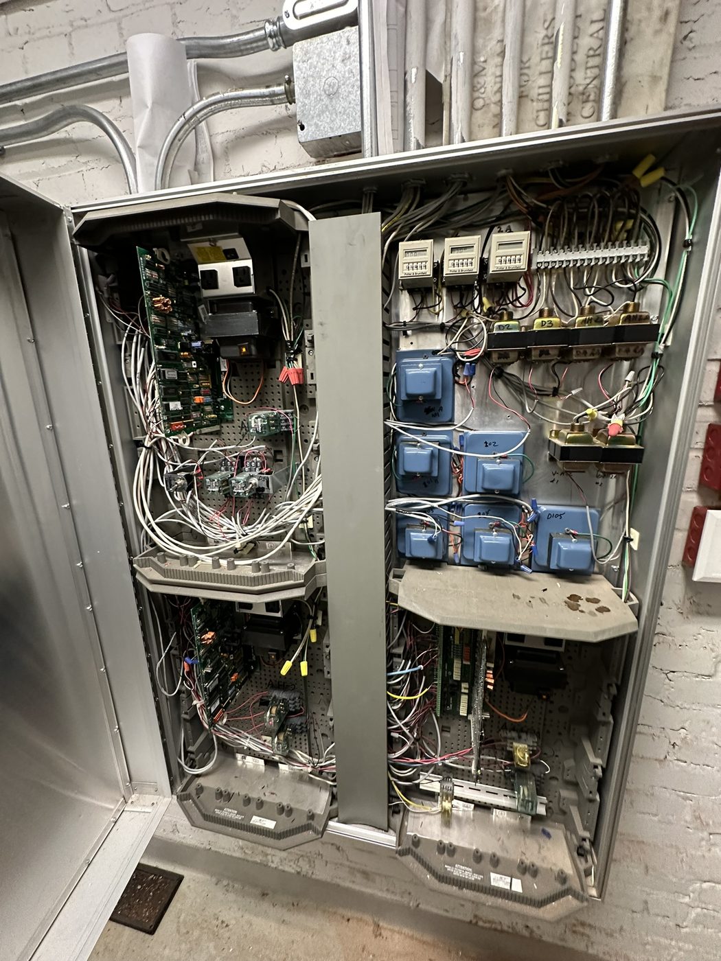 Verizon DC Cooling Upgrade, view 2